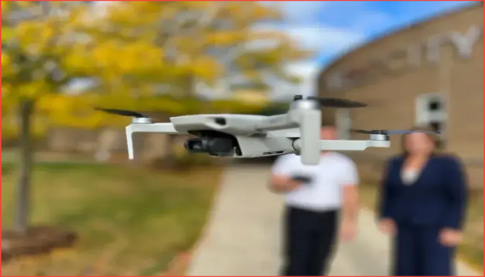 ড্রোনের সহায়তায় ক্লিনটন টাউনশিপে গাড়ি চোরদের গ্রেপ্তার