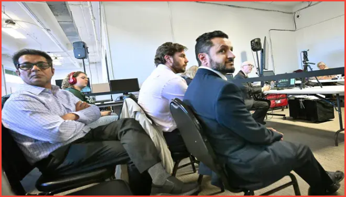 হ্যামট্রাম্যাকের মেয়র নির্বাচন : বিতর্কিত ৩৭ ব্যালটের কারণে ফলাফল অনিশ্চয়তায়