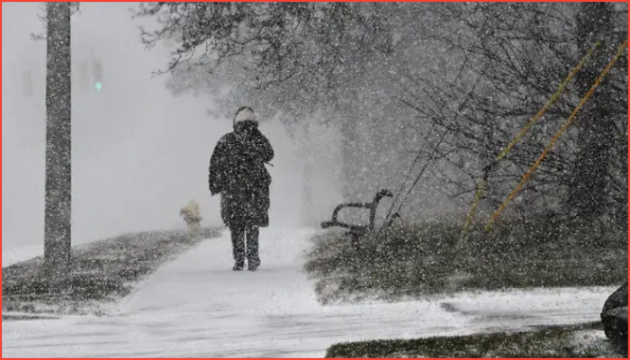 নববর্ষের আগে তাপমাত্রা নিম্নমুখী : বিদ্যুৎহীন মানুষের দুর্ভোগ বাড়ছে মিশিগানে