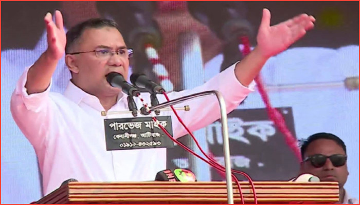 টানা ১৬ ঘণ্টার নির্বাচনী যাত্রা : ৭ সমাবেশ শেষে ঢাকায় তারেক